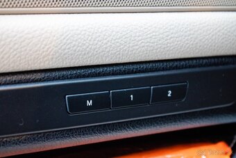 BMW 530d xDrive F10 190kw AT/8 2011 - 19