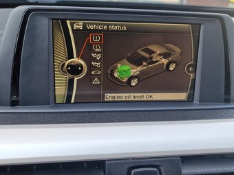 BMW Rad 3 320 xDrive AT8 135KW SR Plná servisná historia - 19