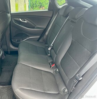 Hyundai i30 NLine Fastback 1.4 T-GDi 103KW // NELAKOVANÉ// - 19