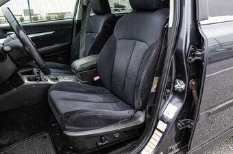 Subaru Outback 2.0 D Comfort - 19