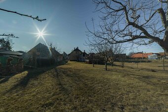 Zaujímavý rodinný dom v obci Mošovce - 19