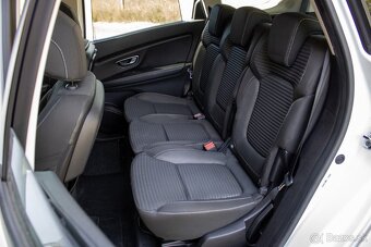 Renault Grand Scénic 7 miestny /aj na splátky/ - 19