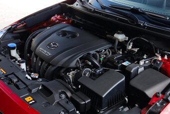 Mazda CX-3 2.0 Skyactiv-G150 Revolution Top + Bose AWD A/T - 19