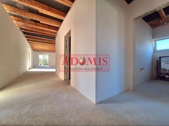 Predáme bungalov Veľká Ida 160m2 + teraska 30m2, 943m2 pozem - 19