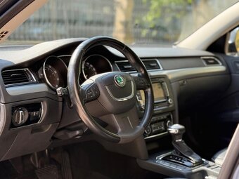 Škoda Superb - 19