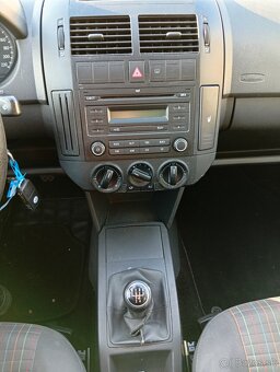 Vw Polo 1.4 TDI 51 kw rok 2007 - 19