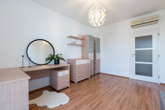 4-izbový byt s krbom a parkovaním–Bratislava, Nivy - 19