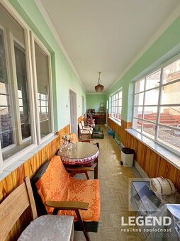Jedinečná usadlosť 8i+2 vo Vrzavke - 12.642m2, hosp. budovy - 19