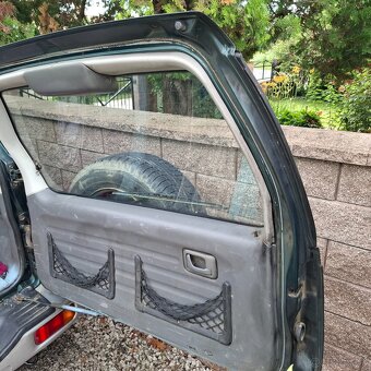 Predám suzuki grand vitara 4x4 - 19