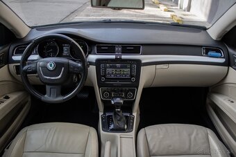 Škoda Superb Combi 3.6 FSI 4X4 Elegance - 19