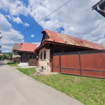 VÝRAZNE ZNÍŽENÁ CENA DREVENICA /NA LV RODINNÝ DOM/ HEĽPA H - 19