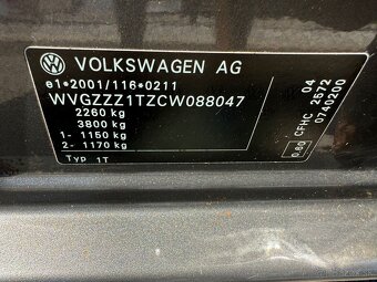 ► VW TOURAN 2,0 TDI-103 kW, 7 MÍST, NAVI, AUTOM. PARKOVÁNÍ ◄ - 19