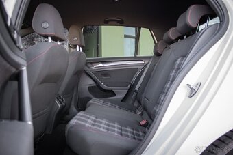 Volkswagen Golf 2.0 TFSI GTI DSG Performance - 19