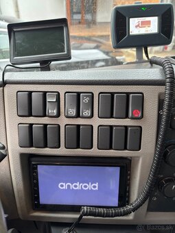 Volvo trojstranny sklapač s hydraulickou rukou - 19