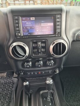 predám Jeep Wrangler 2.8 CRD 2014 - 19