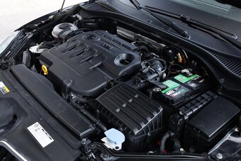 Škoda Superb Combi 2.0 TDI Style DSG - 19