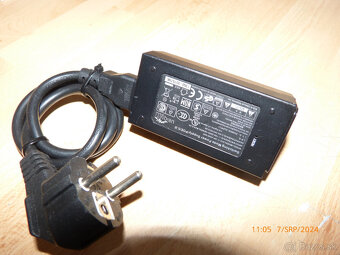 pc a notebokove zdroje za 10e kus - 19