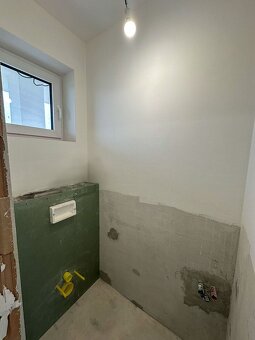 Novostavba vo Veľkých Kostoľanoch – moderné bývanie - 19
