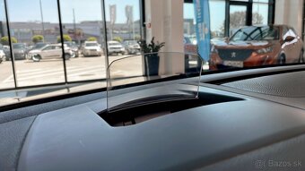Ponúkame na predaj vozidlo Renault Talisman 1,6i 147kW AT - 19