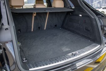 Porsche Cayenne E-Hybrid, plug-in hybrid - 19