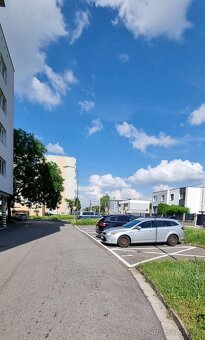 Hľadáme kaderníčku/ kaderníka do nového salónu - 19
