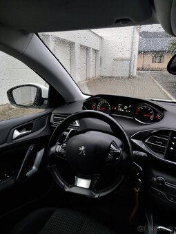 Peugeot 308 SW 1.2 PureTech S&S Style E6.2 EAT8 - 19