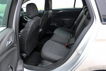 Opel Astra Sport Tourer 1.2 Turbo - 19