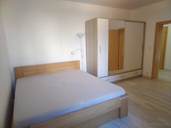Krásny  2.izbový byt  74 m2  po rekonštrukcii - 19