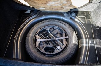 Škoda Octavia Combi Elegance 1,8 TSI / 118kW / MT6 - 19