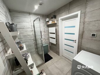RADO | IBA U NÁS Na predaj štýlový 3-iz.byt so záhradkou, V - 19