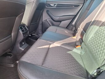 Škoda Karoq 2.0 TDI DSG Style 4x4, FULL LED, SR - 19