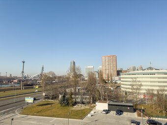Prenájom 2 izbového bytu 54 m2 + 14 m2 Prístavná, Bratislava - 19