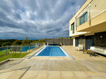 PREDAJ moderný 4i rodinný dom s vyhrievaným bazénom pri Pieš - 19