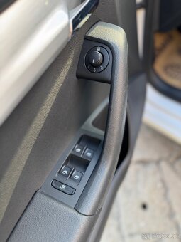 Skoda Octavia 2.0 TDI DSG - 19