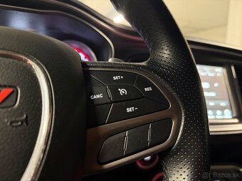 Dodge Challenger SRT 392 6.4l - 19