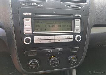 Volkswagen Golf 1,9 TDI Comfortline Variant nafta manuál - 19