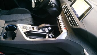 Peugeot 3008 1.6BlueHDI ,11/2018,Automat,ALLURE - 19