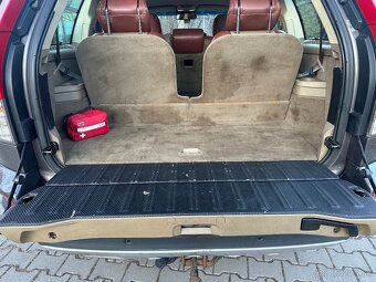 Volvo XC90 2,4 D5 AWD manuál - 19