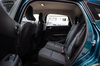 Renault Arkana TCe 140 EDC, 1. majiteľ, slovenské, nelakovan - 19