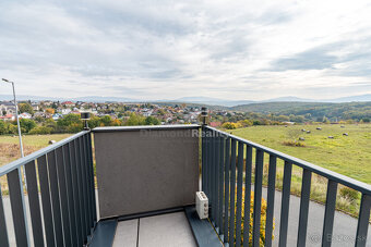 NA PREDAJ MODERNÝ 3-IZBOVÝ BYT S KRÁSNYM VÝHĽADOM - 19