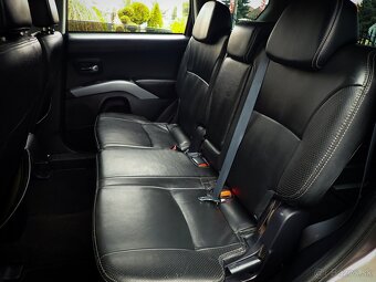 MITSUBISHI OUTLANDER 2.2 DI-D 2012 - 4x4 - NAVI-KAMERA-ŤAŽNE - 19