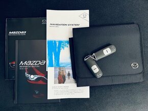 Mazda 3 2,0 benzín Revolution 120 - 19