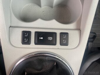 Škoda Fabia 1.6Tdi  2011 Bi-LED,Tažne zariadenie - 19