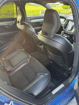 Volvo v 90 - 19