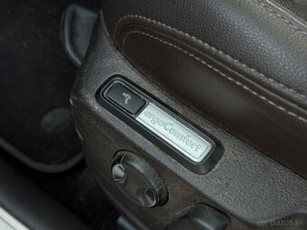 Volkswagen Passat Variant 2.0 TDI 190k BMT Highline 4MOTION - 19