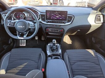 Kia Proceed GTline 2023 1.5 118kw M6 - 19