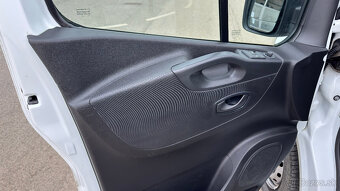 Renault Trafic 2.0 dCi (140 k) - 19