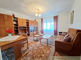 Priestranný štvorizbový rodinný dom na hospodárenie v tich - 19