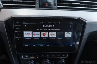 Volkswagen Passat Variant Highline - 19