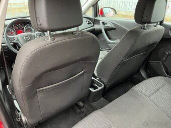 Opel Astra Notchback - 19